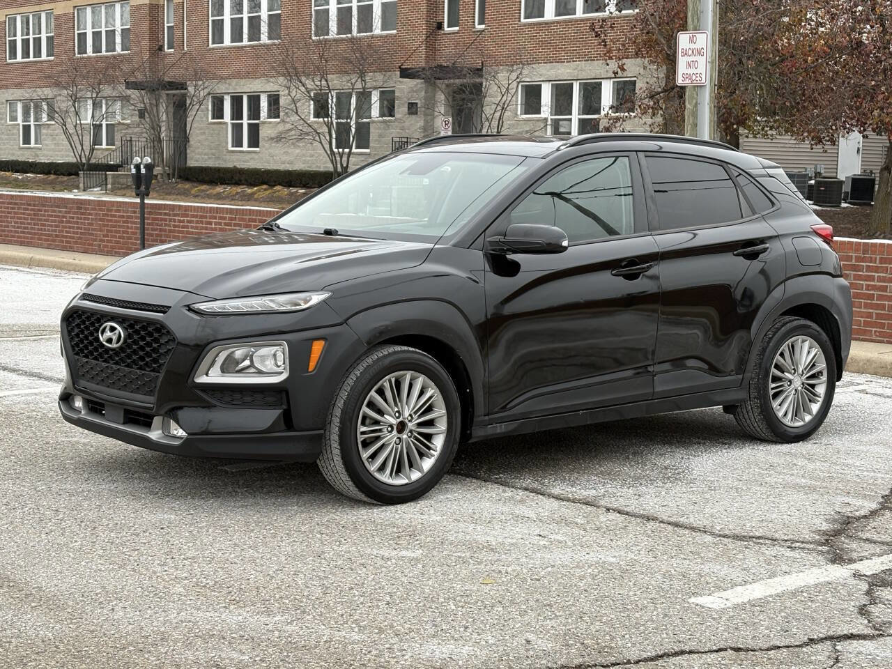 Used 2018 Hyundai Kona SEL w/ SEL Tech Package 02 image 1