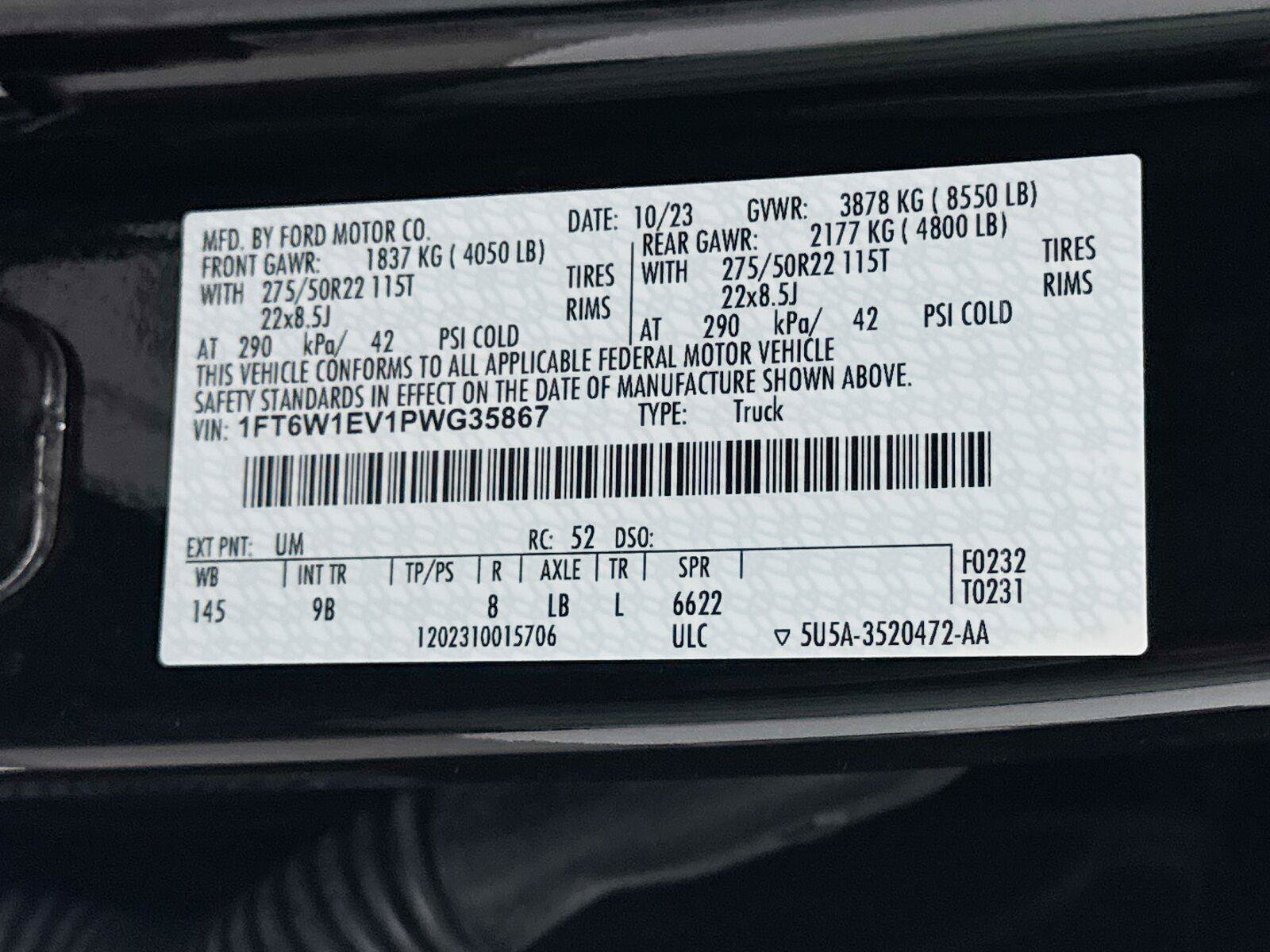 Used 2023 Ford F150 Lightning Platinum AWD/4WD image 39