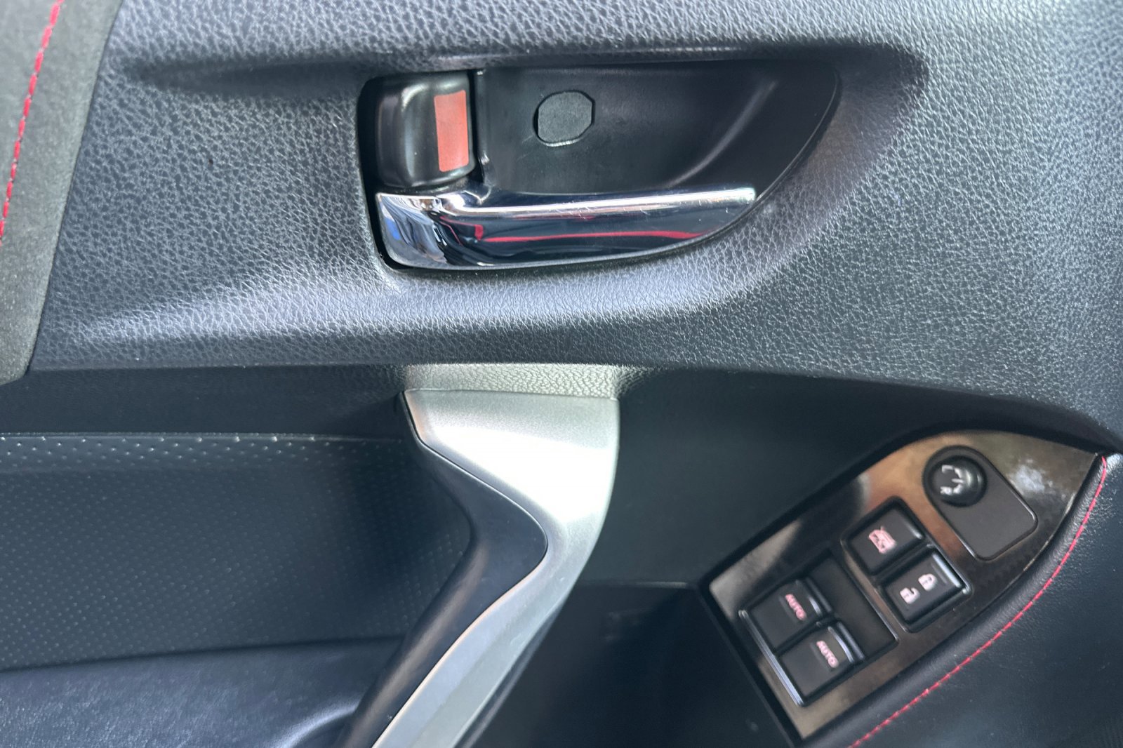 Used 2019 Toyota 86 TRD SE image 11