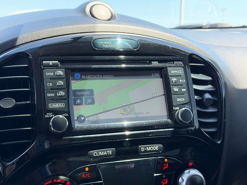 Used 2016 Nissan Juke SV w/ Technology Package FWD image 31