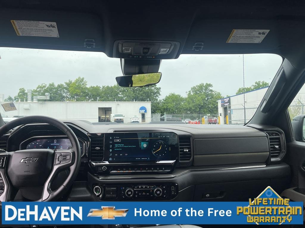 Used 2024 Chevrolet Silverado 1500 ZR2 w/ Technology Package AWD/4WD image 20