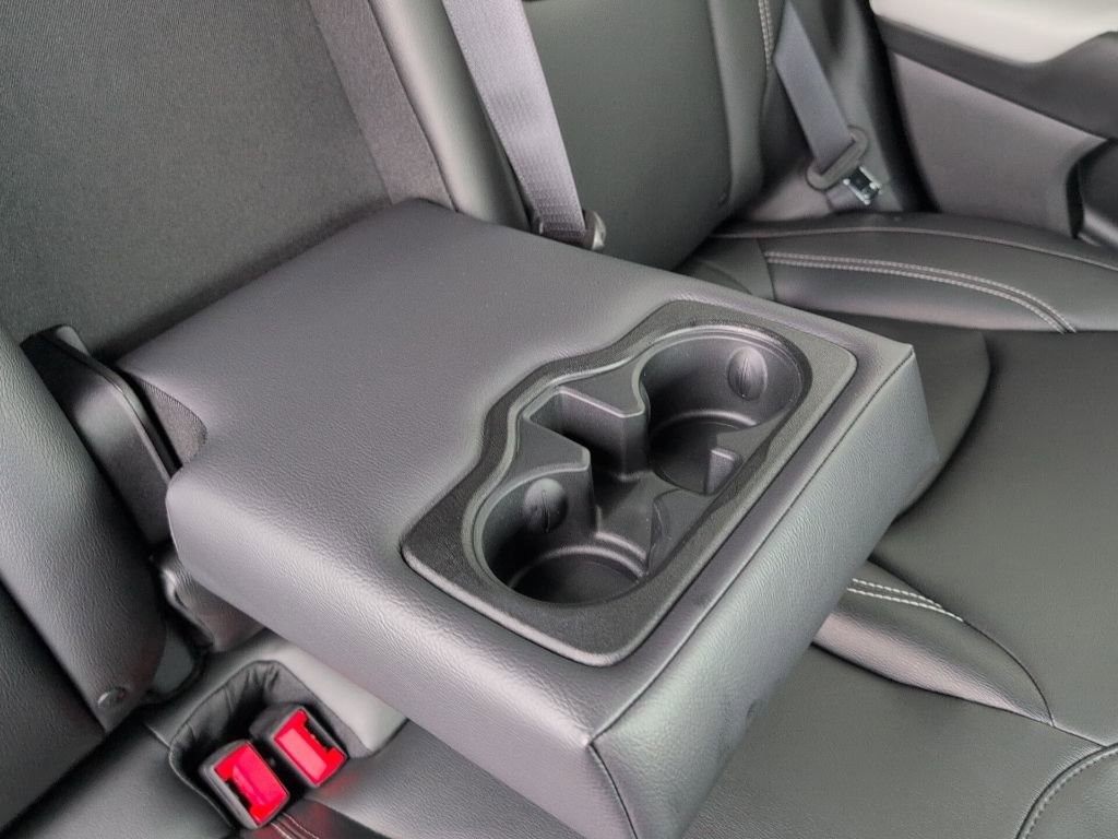 New 2026 Jeep Compass Limited image 12