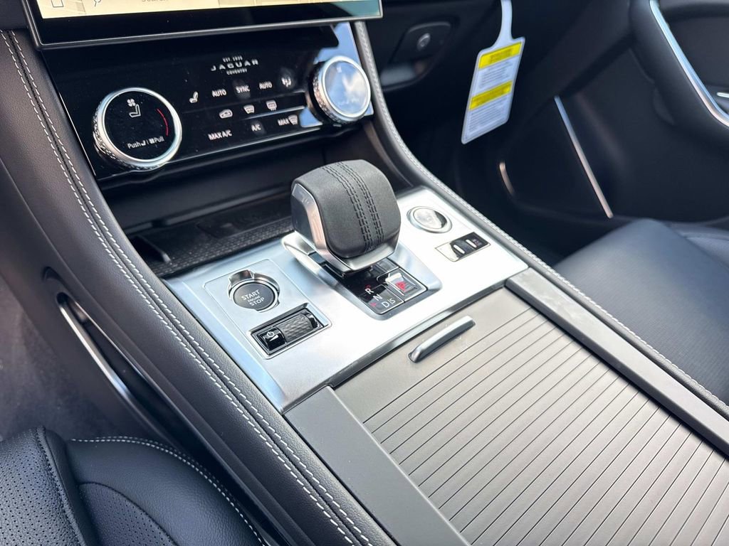 New 2026 Jaguar F-PACE R-Dynamic S image 25