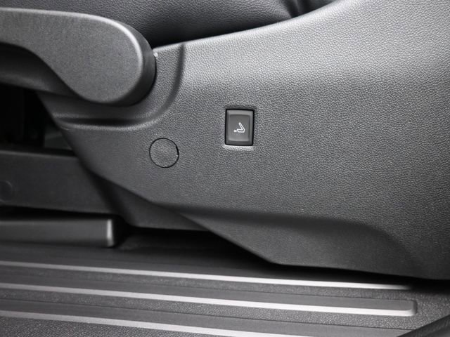 New 2026 Chevrolet Traverse RS image 12