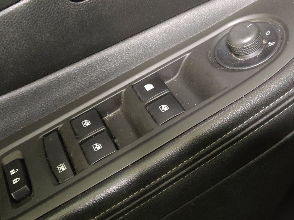 Used 2017 Buick Encore Sport Touring image 27