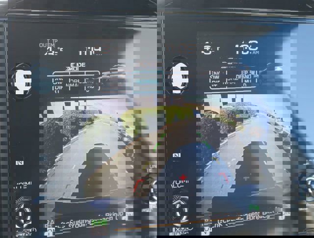 Certified 2025 Subaru Crosstrek 2.5i Limited w/ Popular Package #4A image 11