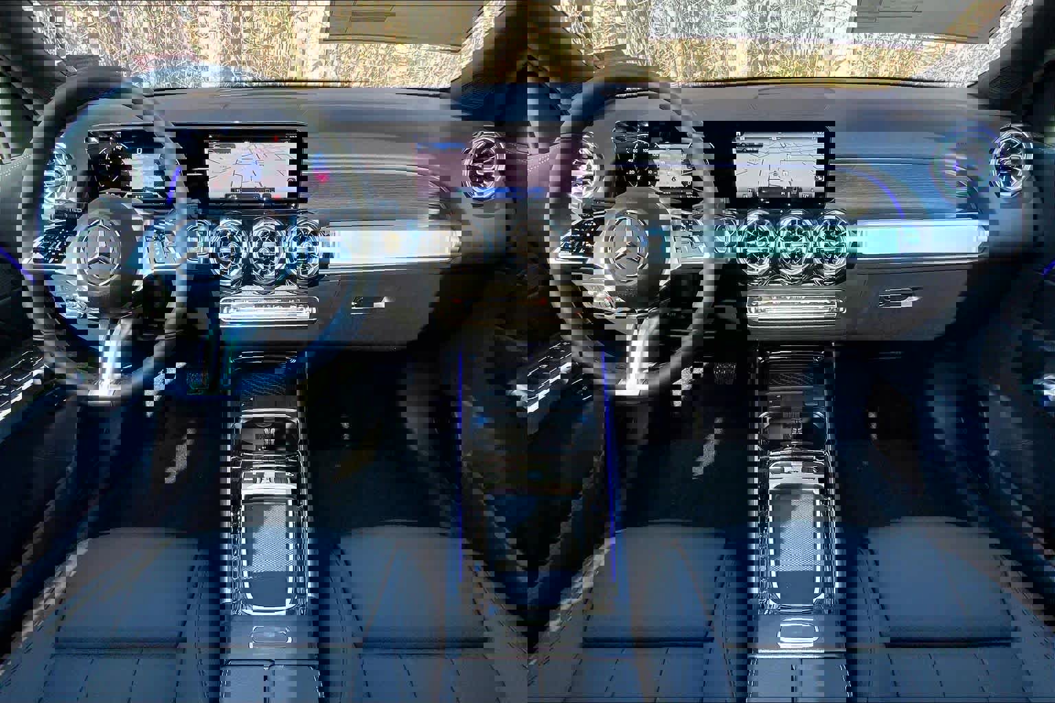 New 2026 Mercedes-Benz GLB 250 4MATIC image 5