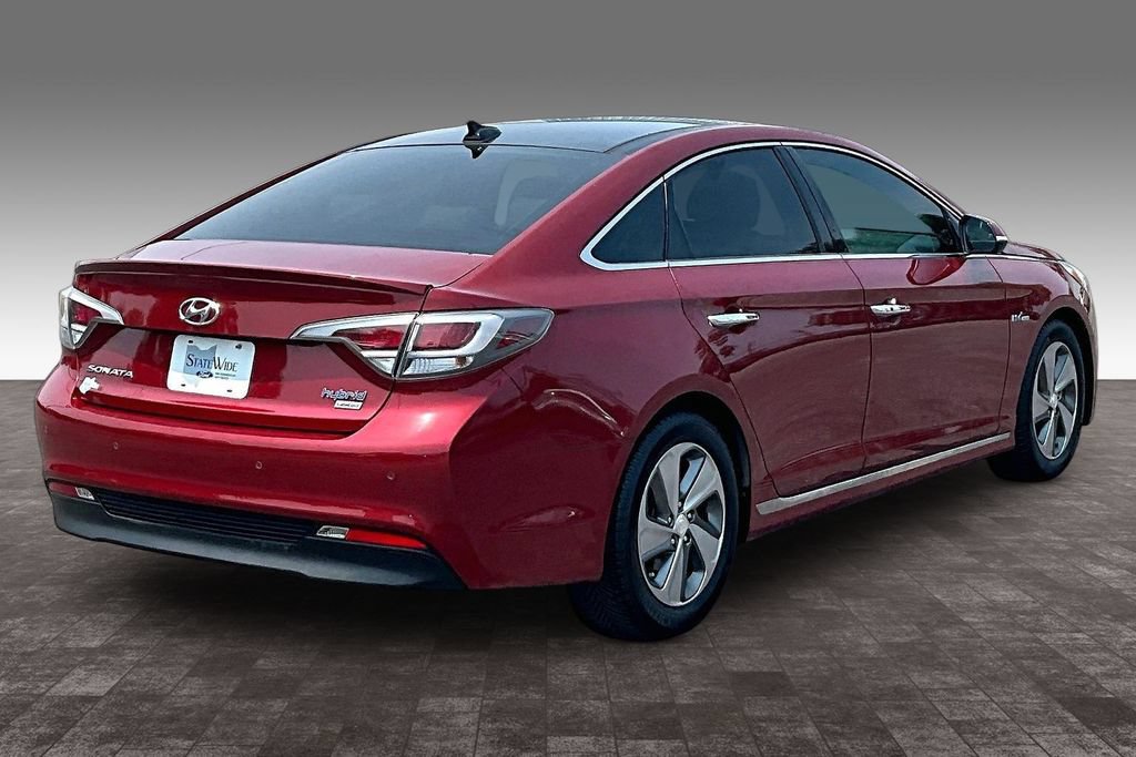 Used 2017 Hyundai Sonata Limited w/ Ultimate Package 02 FWD image 28