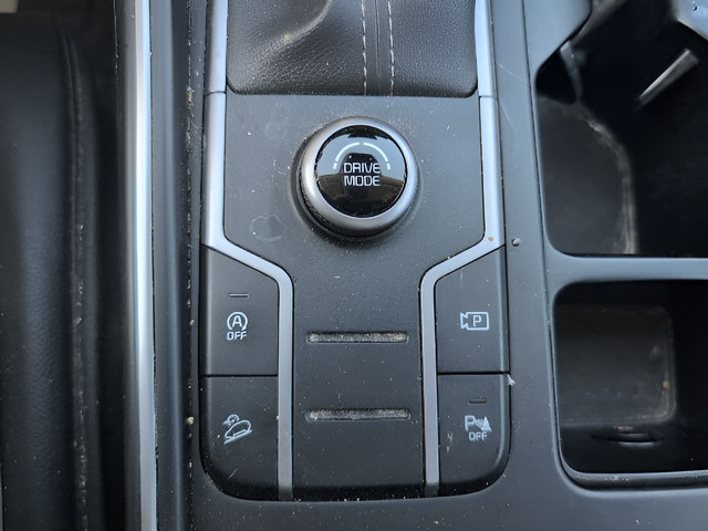 Used 2023 Kia Sorento S w/ Panoramic Sunroof Package FWD image 15