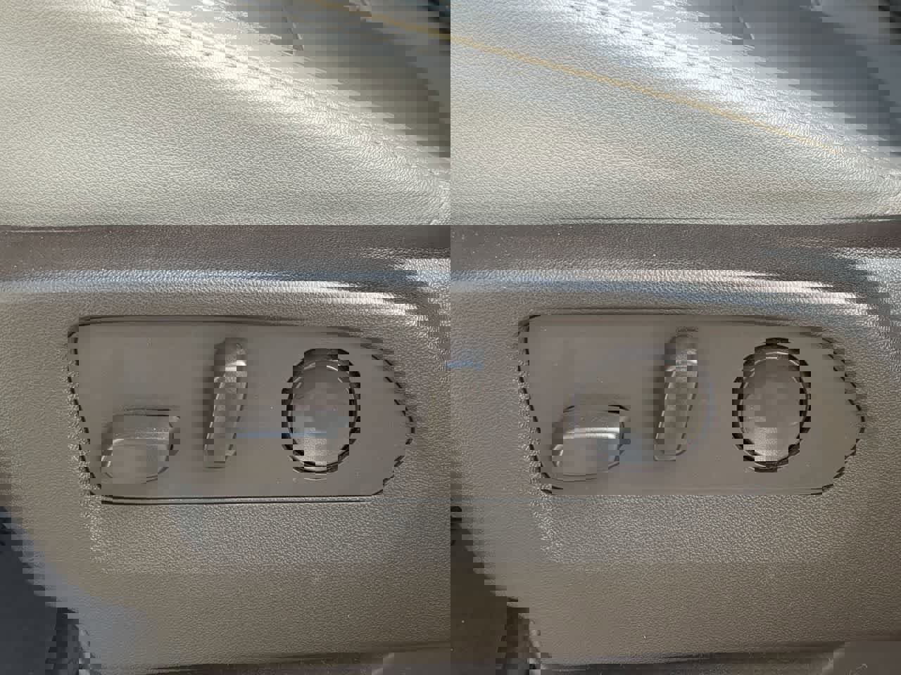 Used 2021 Chevrolet Tahoe LT image 15