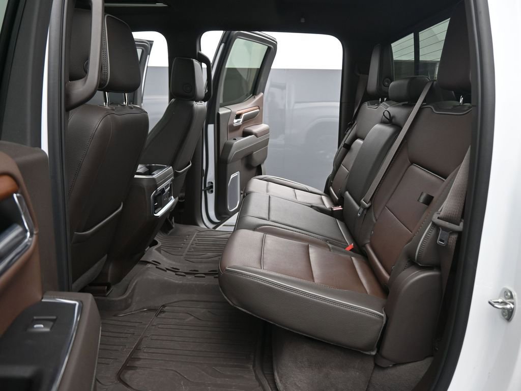 Used 2022 GMC Sierra 1500 Denali w/ Denali Reserve Package image 13