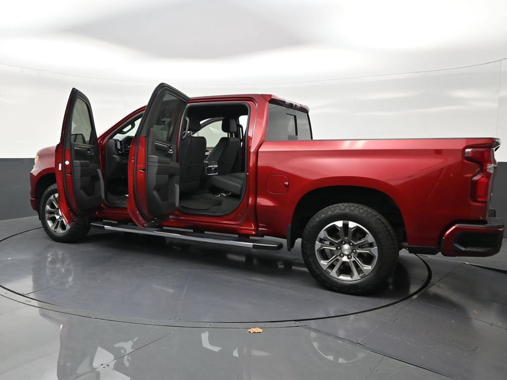 Used 2024 Chevrolet Silverado 1500 High Country w/ Z71 Off-Road Package AWD/4WD image 24
