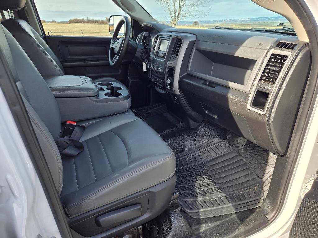 Used 2016 RAM 3500 Tradesman w/ Protection Group image 24