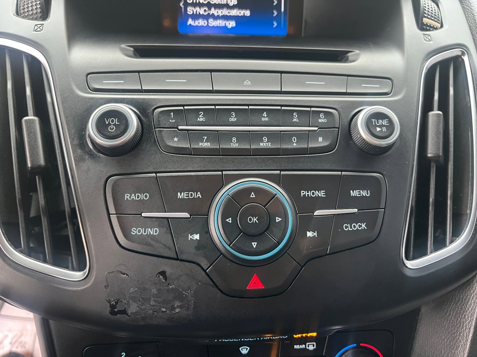 Used 2017 Ford Focus ST image 29