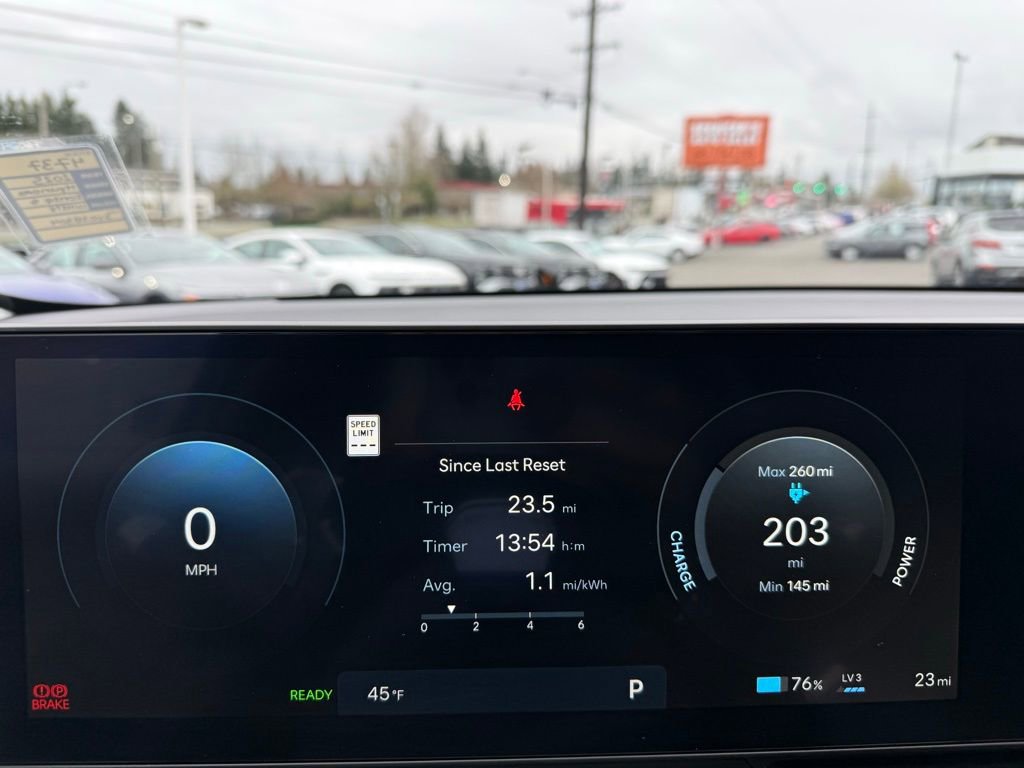 Certified 2025 Hyundai Ioniq 5 SE image 23