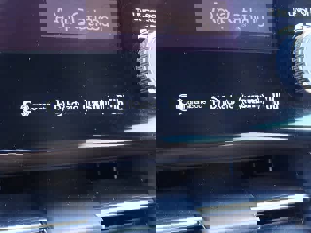 Used 2019 Toyota Avalon Limited image 34