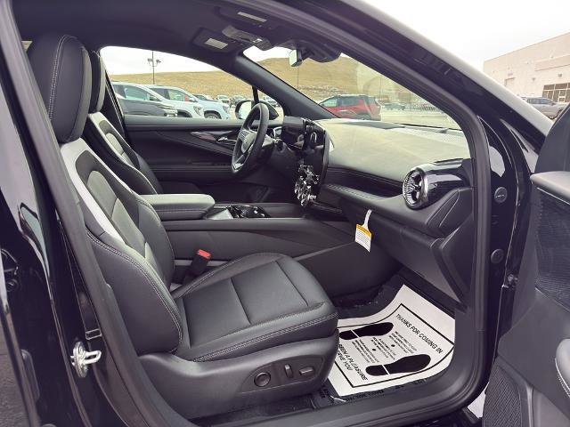 New 2026 Chevrolet Blazer EV LT image 10