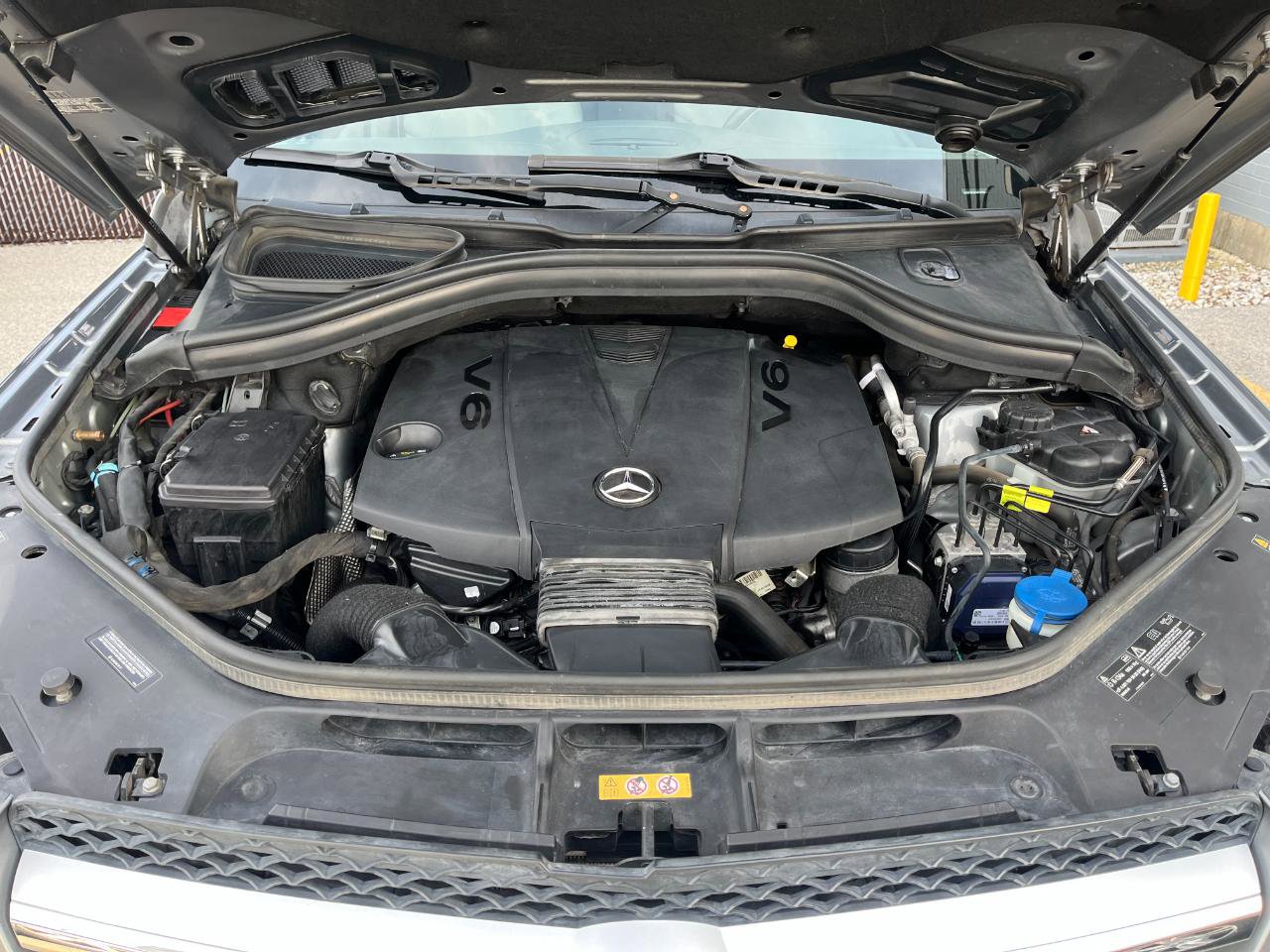 Used 2015 Mercedes-Benz GL 320 GL350 BlueTEC w/ Premium I Package image 50