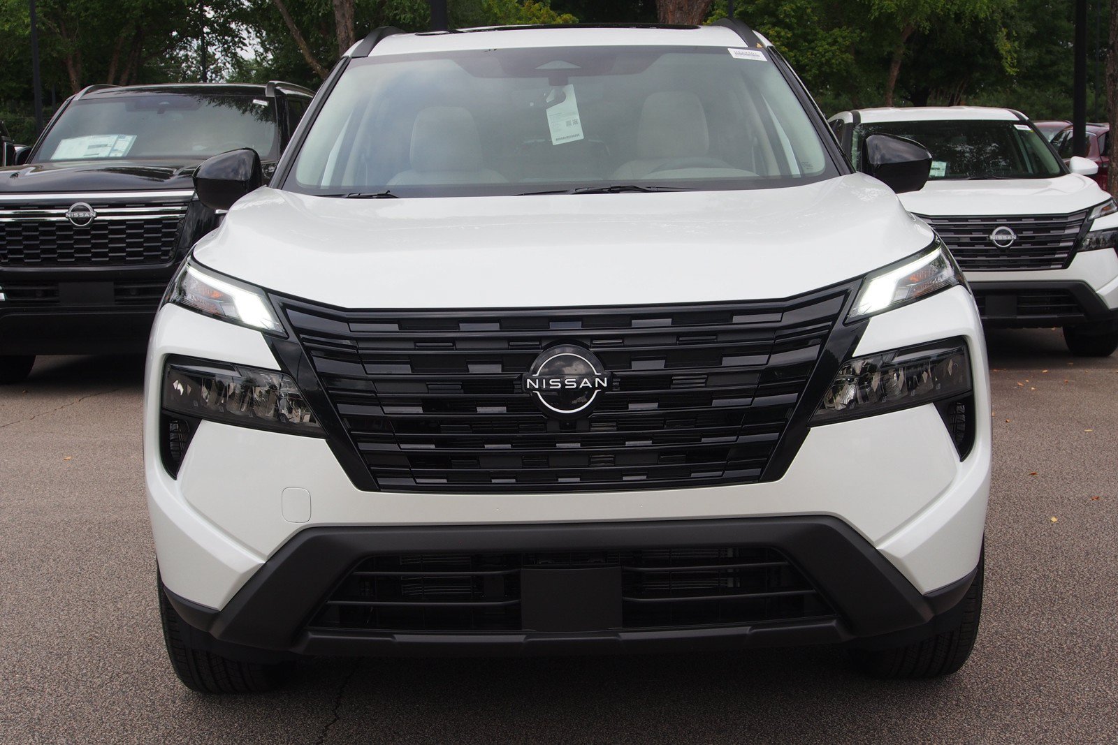 New 2026 Nissan Rogue Dark Armor FWD image 2