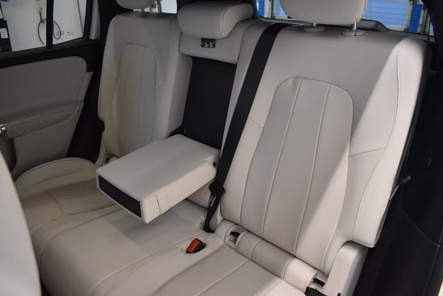 New 2026 Mercedes-Benz GLB 250 4MATIC image 7