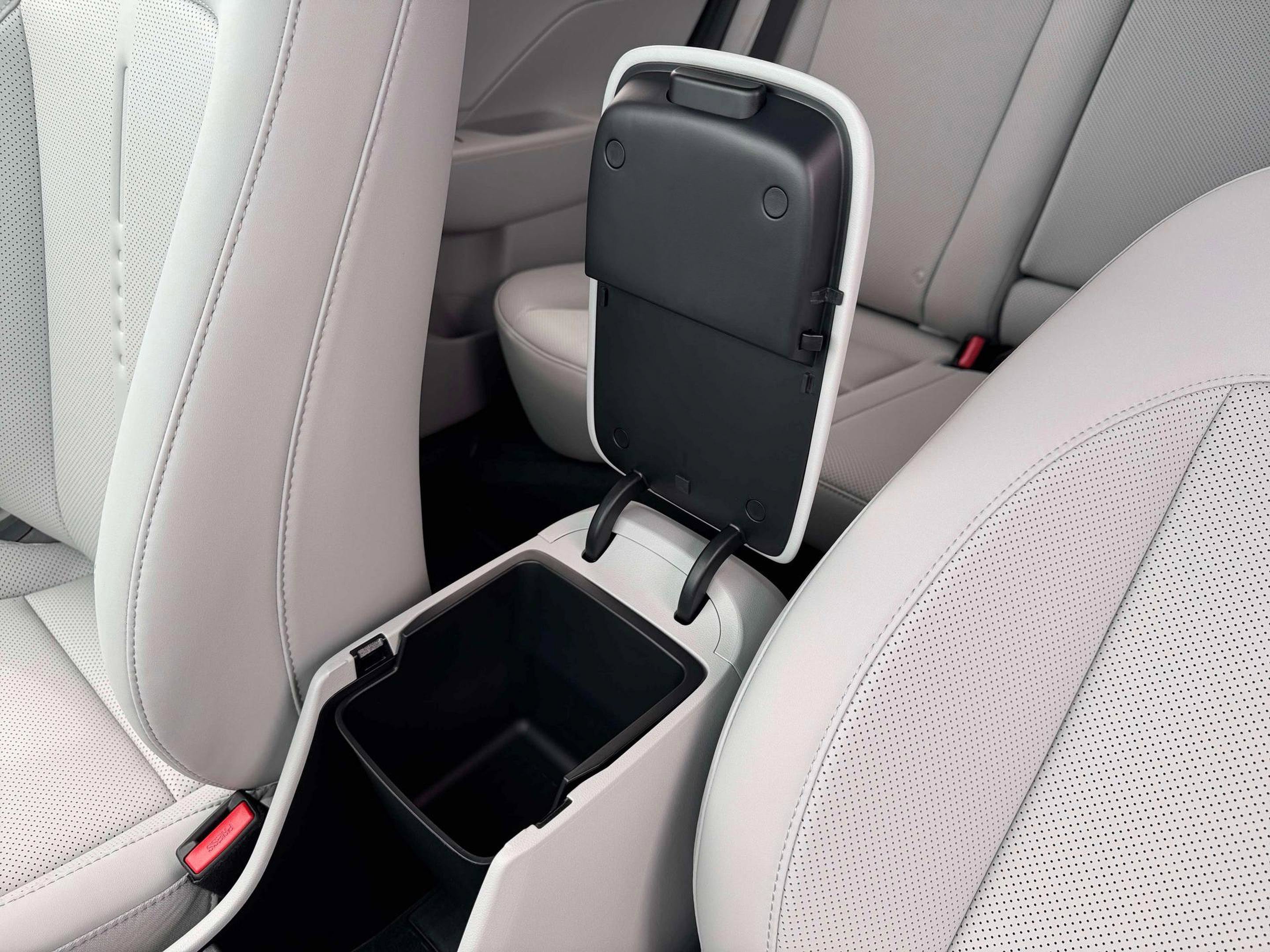 New 2026 Hyundai Kona SEL Premium AWD/4WD image 19