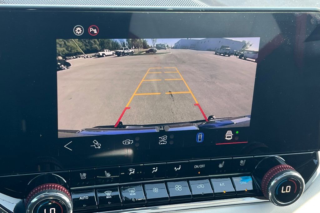 New 2026 GMC Canyon AT4X w/ AT4X AEV Edition AWD/4WD image 16