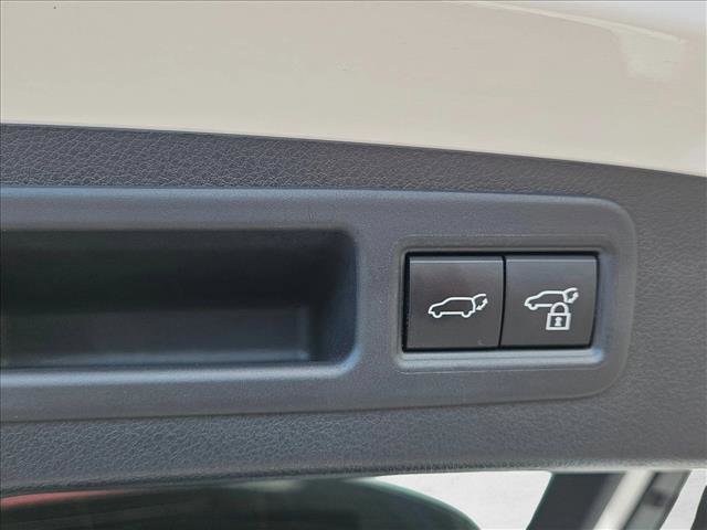 Used 2024 Lexus RX 500h F Sport w/ Convenience Package image 8