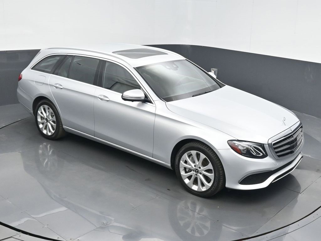 Used 2020 Mercedes-Benz E 450 4MATIC Wagon w/ Premium Package image 41