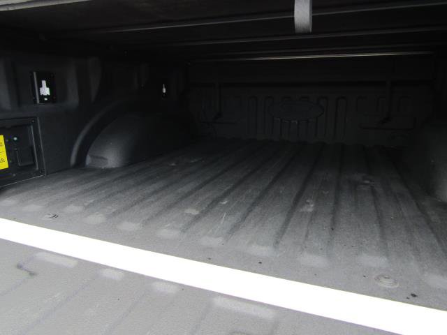 Used 2022 Ford F150 Lightning Pro AWD/4WD image 11