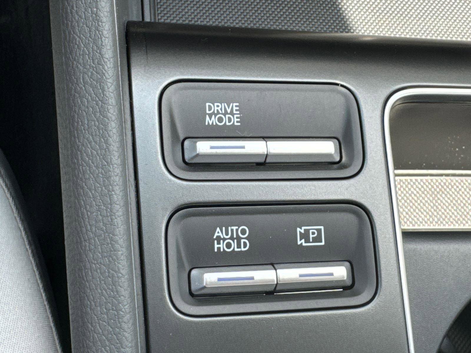 Certified 2024 Hyundai Sonata SEL w/ Convenience Package image 27