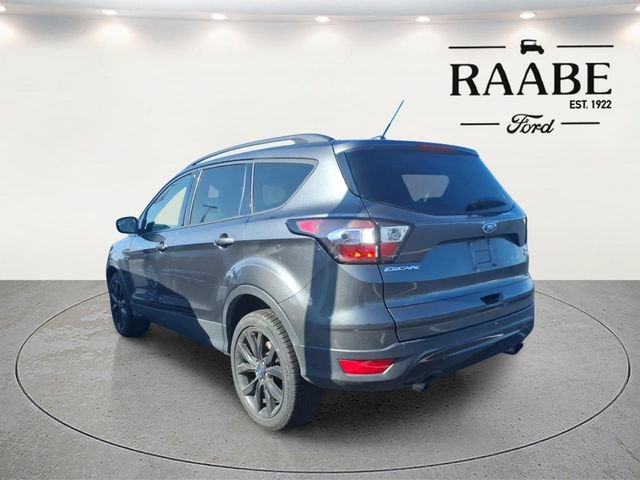 Used 2018 Ford Escape SE w/ SE Sport Appearance Package AWD/4WD image 13