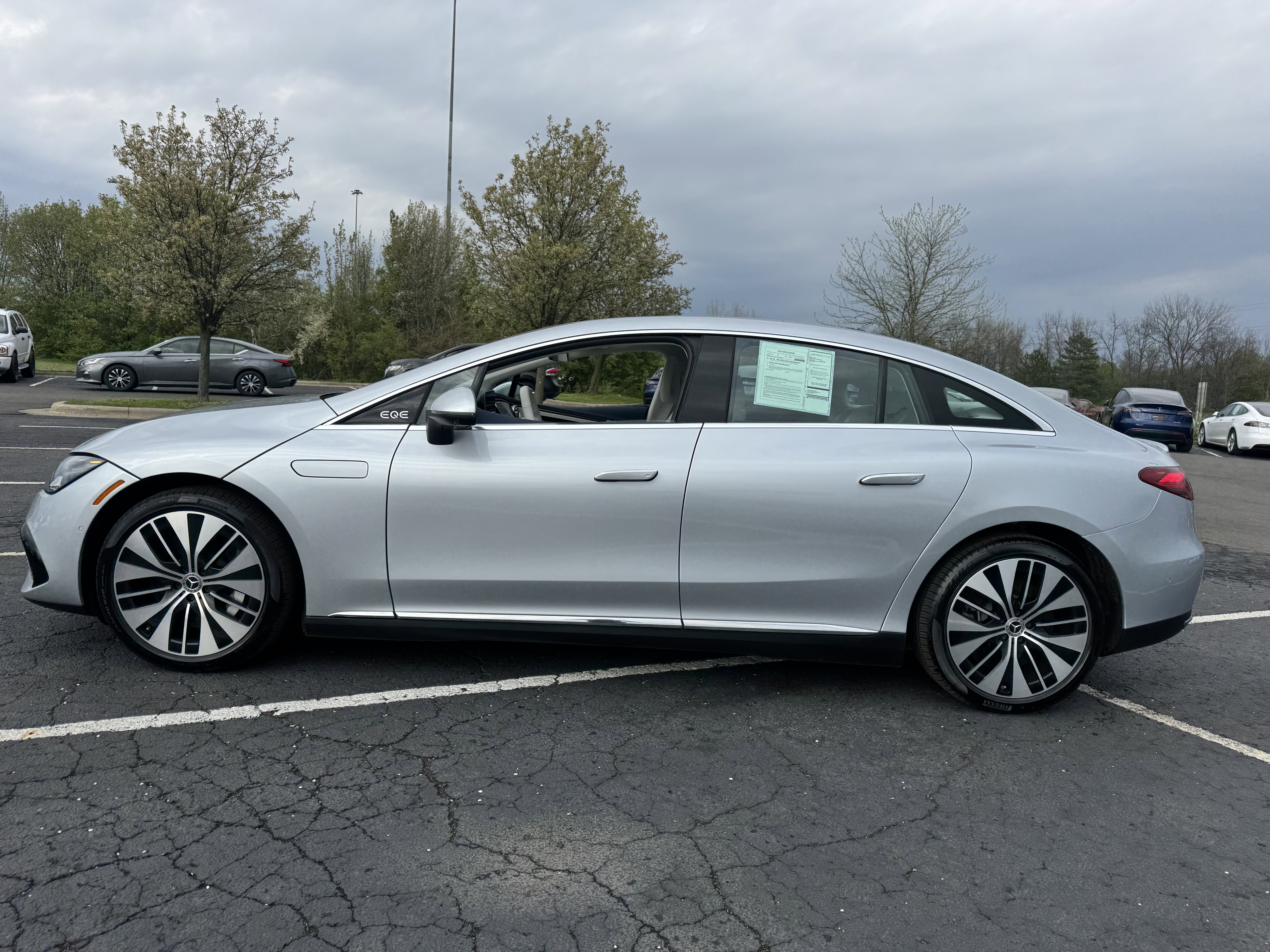 Used 2023 Mercedes-Benz EQE 350+ 4MATIC Sedan w/ Exclusive Trim Package image 10