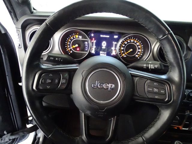 Certified 2022 Jeep Gladiator Willys AWD/4WD image 6