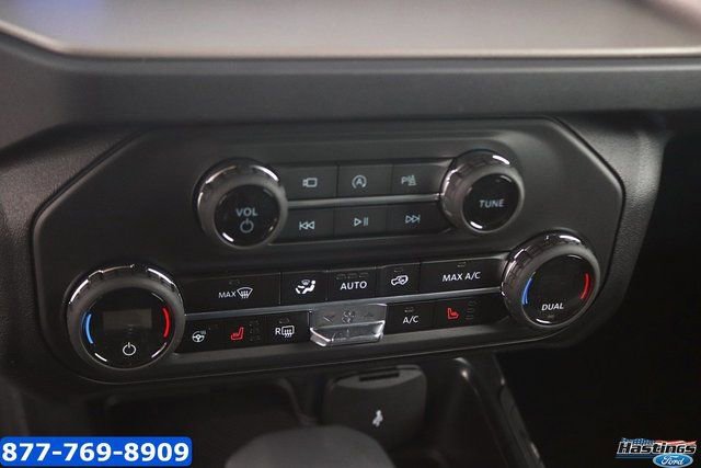 New 2025 Ford Bronco Outer Banks AWD/4WD image 24