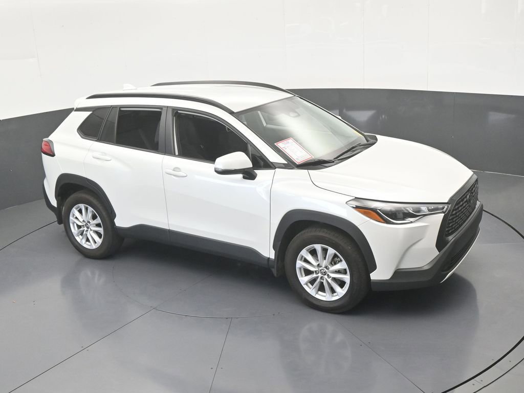 Used 2024 Toyota Corolla Cross LE FWD image 53