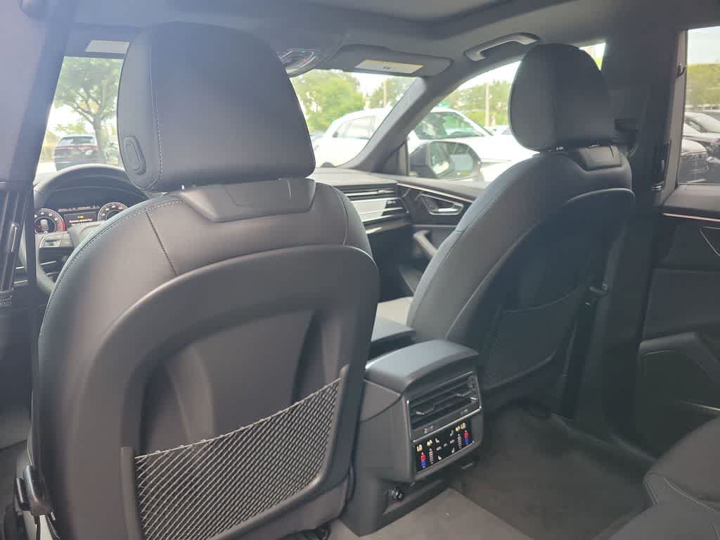 New 2027 Audi Q8 Premium Plus AWD/4WD image 20