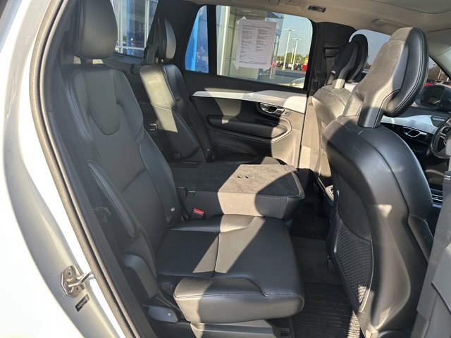 Used 2018 Volvo XC90 T5 Momentum w/ Convenience Package image 11