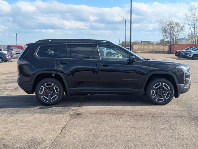New 2026 Jeep Cherokee Laredo AWD/4WD image 2