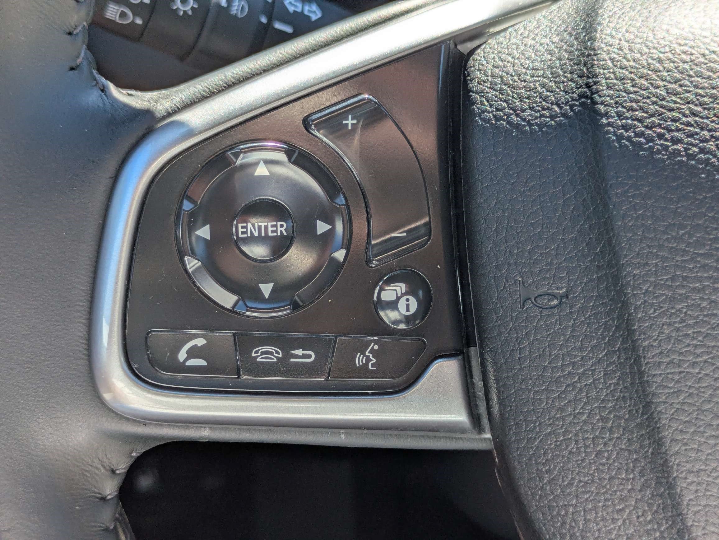 Certified 2021 Honda CR-V Touring image 32