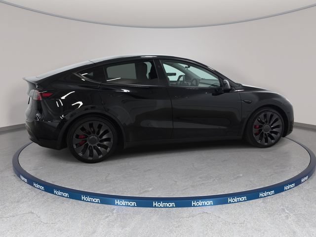 Used 2024 Tesla Model Y Performance AWD/4WD image 5
