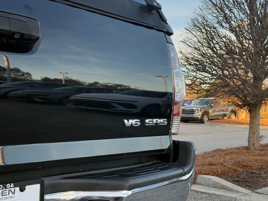 Used 2011 Toyota Tacoma 4x4 Double Cab w/ SR5 Pkg #2 image 8