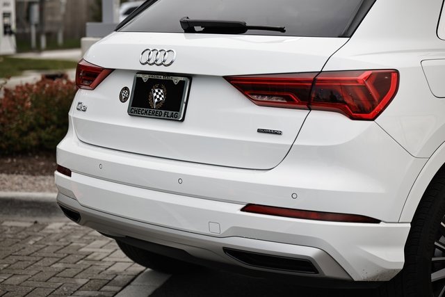 Used 2021 Audi Q3 2.0T Premium w/ Convenience Package image 9