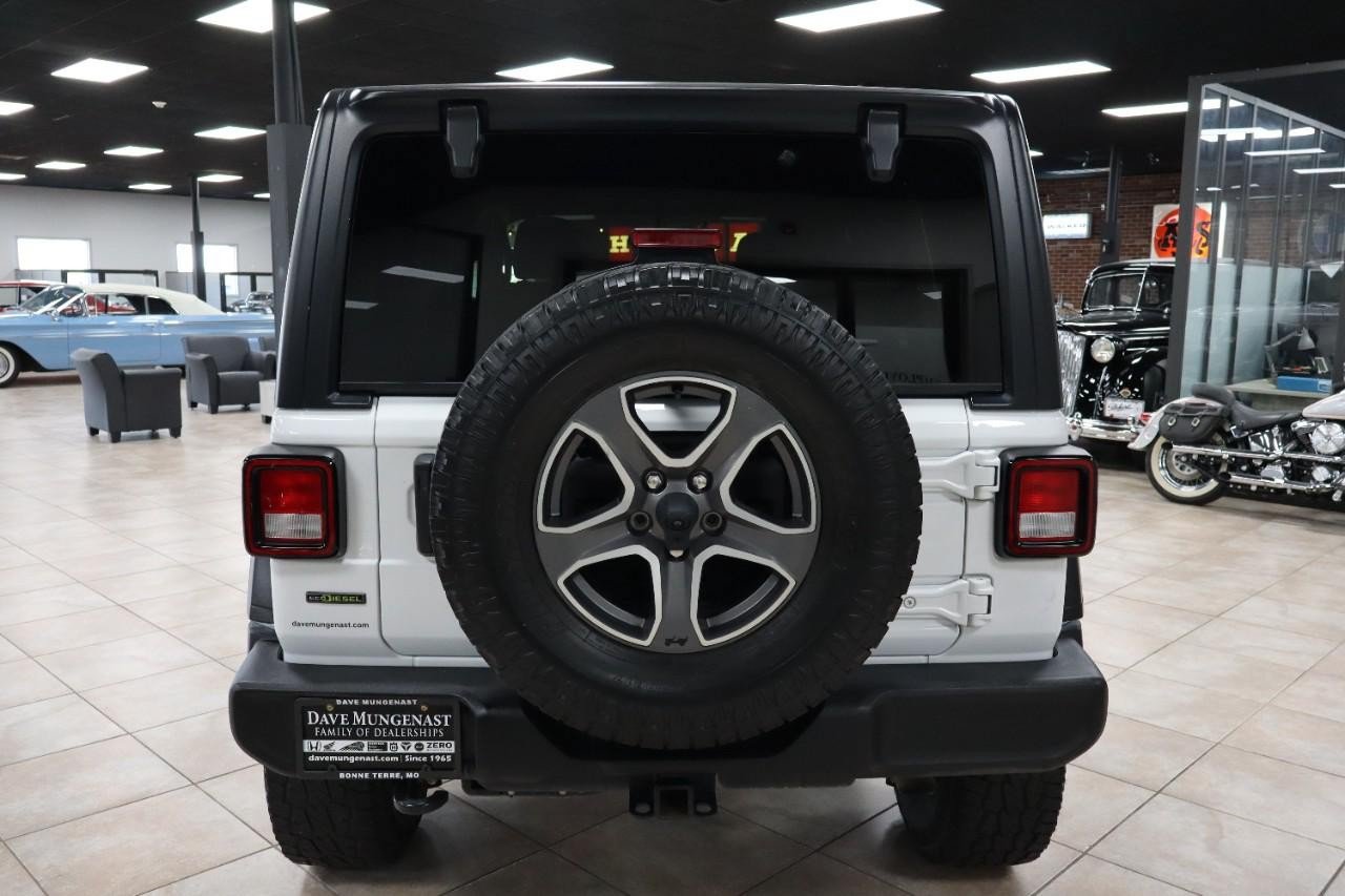 Used 2022 Jeep Wrangler Unlimited Sport AWD/4WD image 4