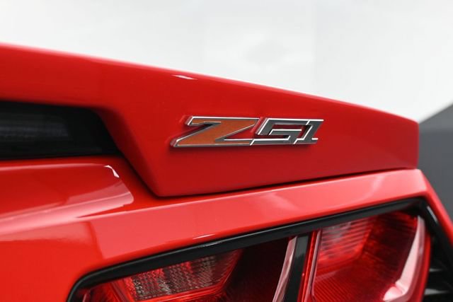Used 2015 Chevrolet Corvette Stingray Convertible w/ 2LT Preferred Equipment Group RWD image 14