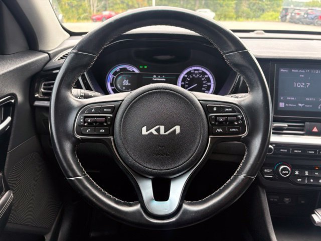 Used 2022 Kia Niro LXS FWD image 14