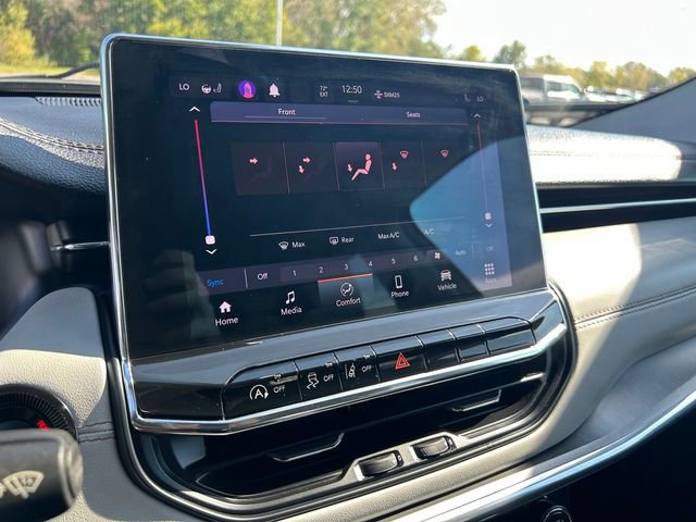 Used 2022 Jeep Compass Limited image 26