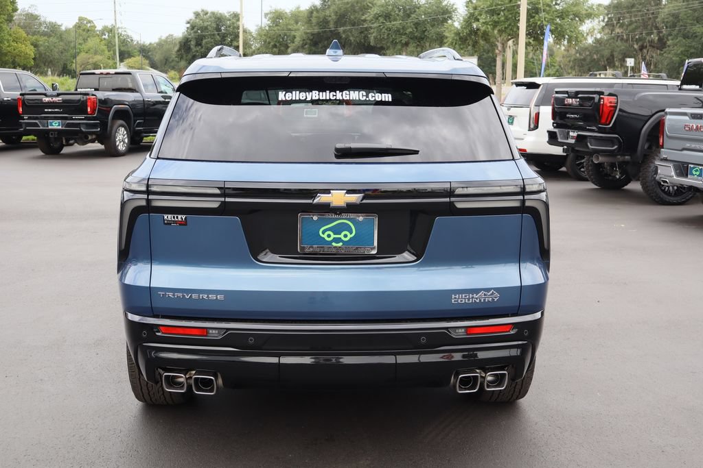 Certified 2025 Chevrolet Traverse High Country w/ LPO, Floor Liner Package FWD image 8