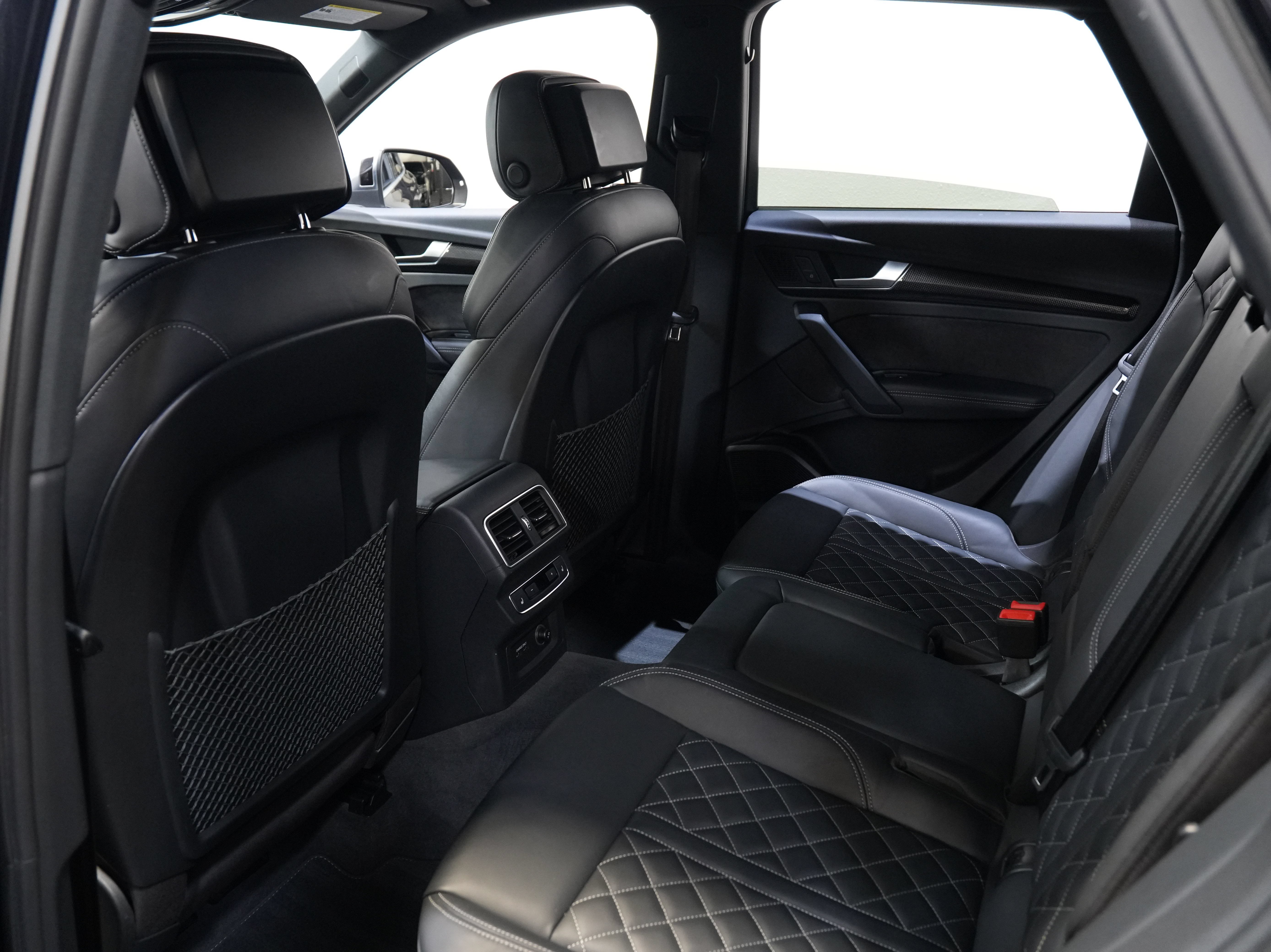 Used 2019 Audi SQ5 Premium Plus AWD/4WD image 35