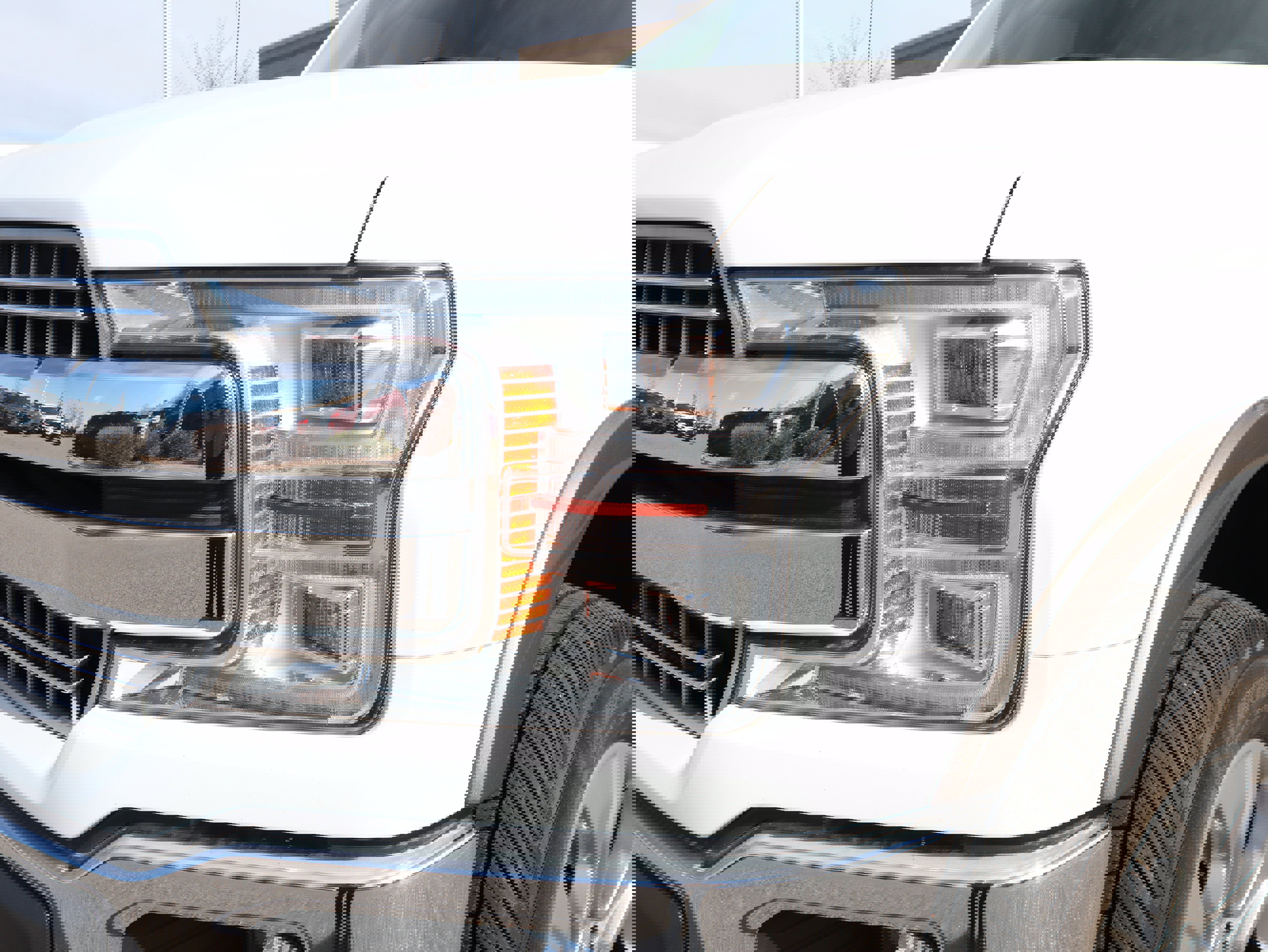 Used 2019 Ford F150 Lariat w/ Equipment Group 502A Luxury image 14