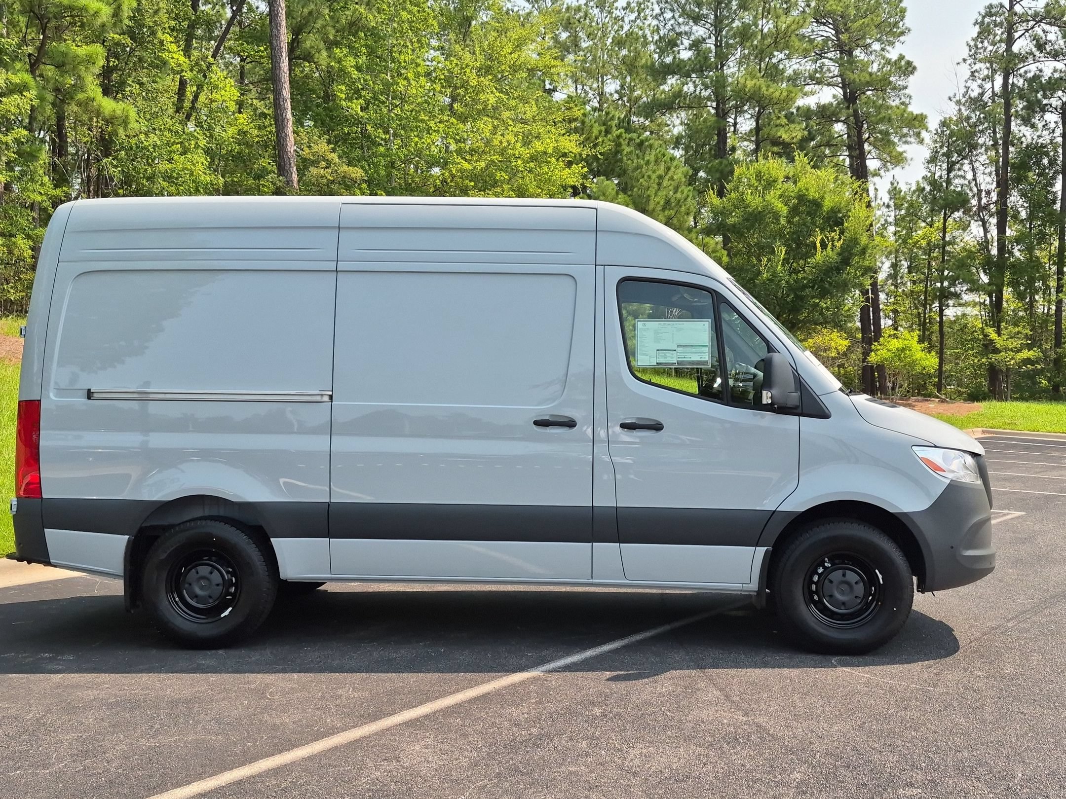 New 2026 Mercedes-Benz Sprinter 2500 image 11